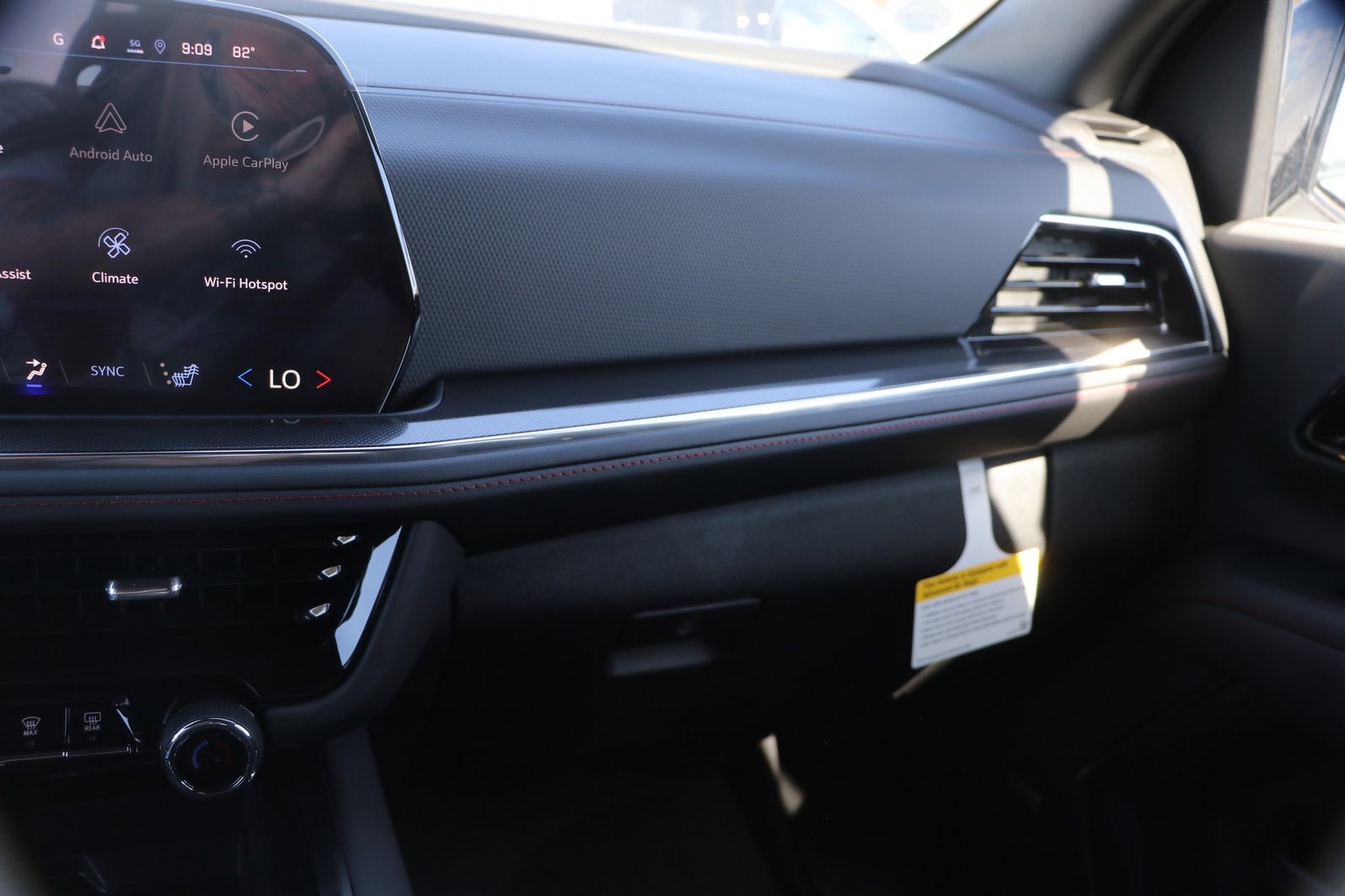 2026 Chevrolet Tahoe RST - Photo 30