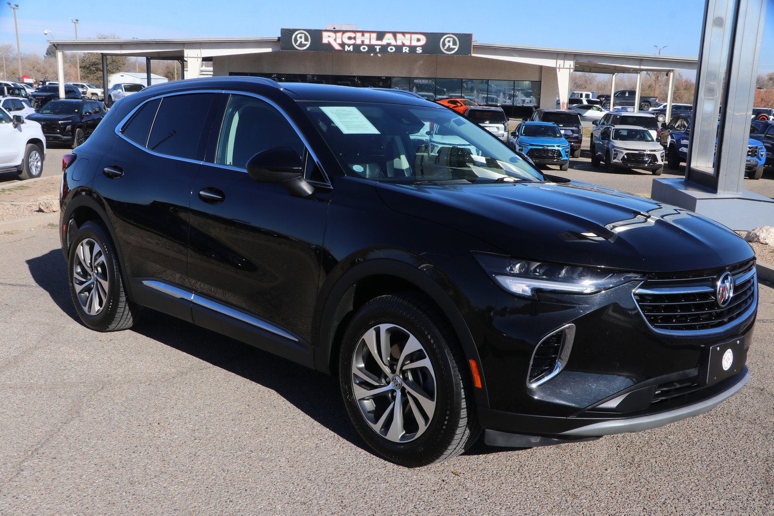 2023 Buick Envision Essence's photo