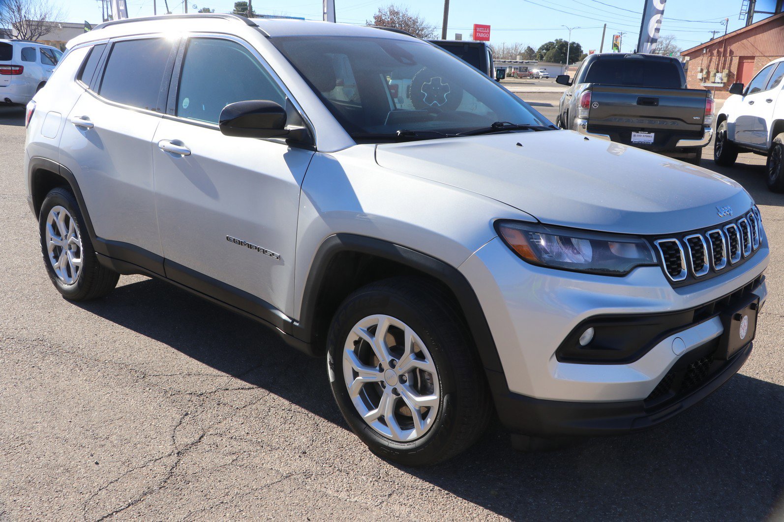 2024 Jeep Compass Latitude's photo