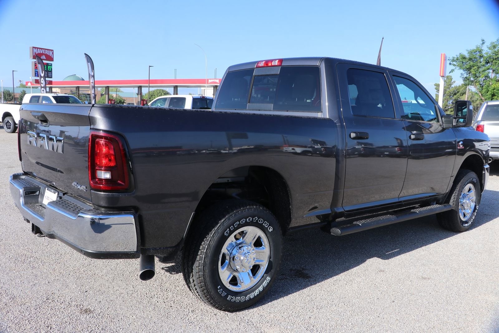 2025 RAM 2500 Tradesman - Photo 9