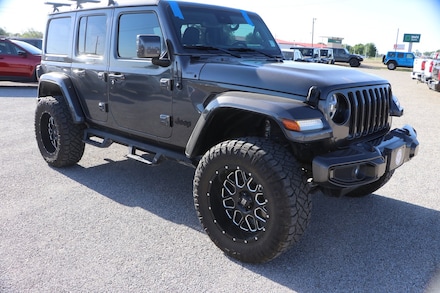 2020 Jeep Wrangler Unlimited Sahara SUV