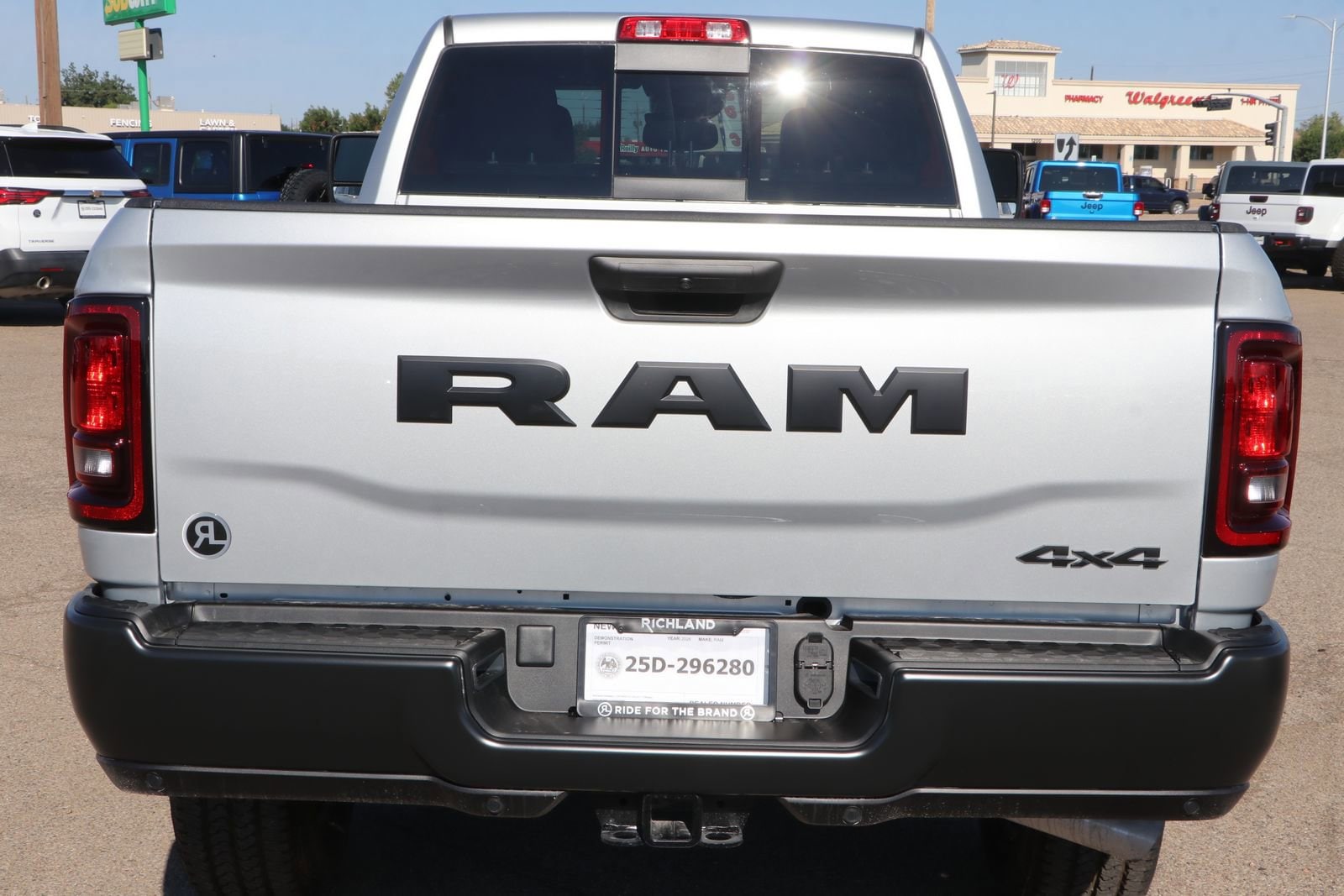 2026 RAM 2500 Tradesman - Photo 8