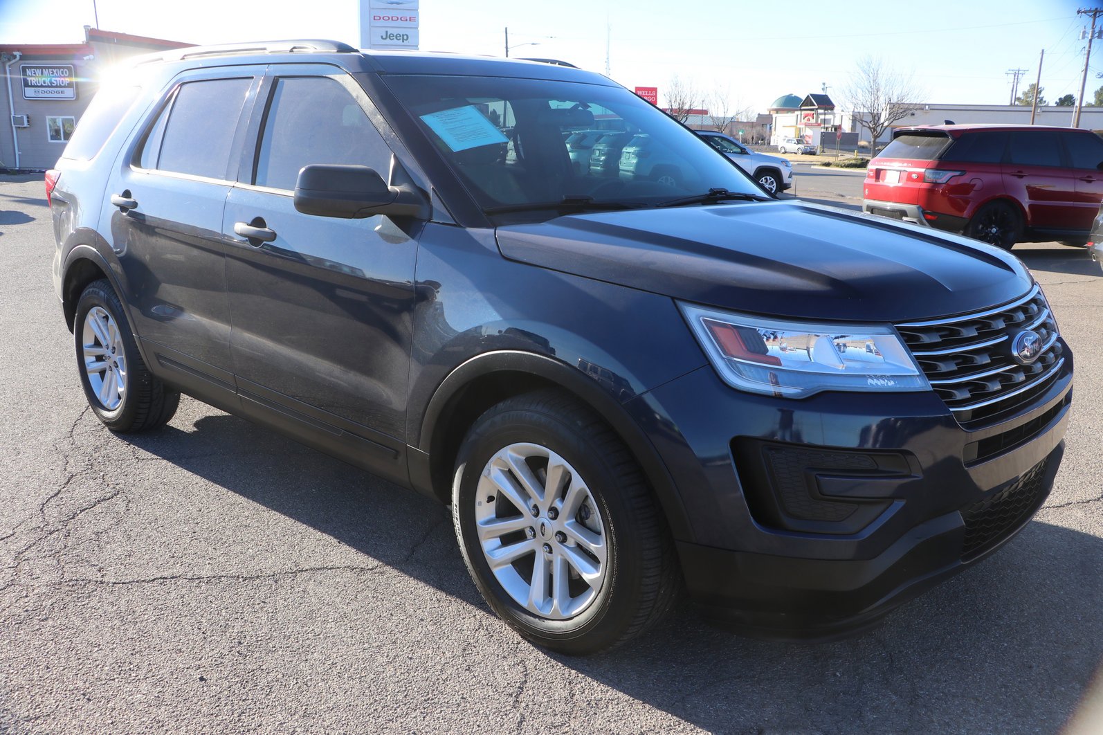 2017 Ford Explorer Base