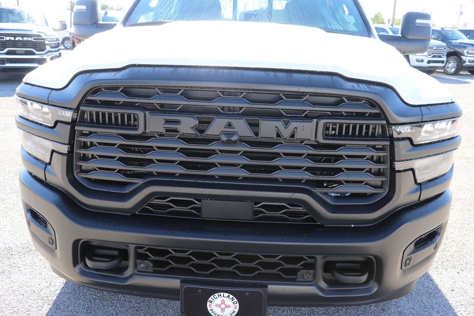 2025 RAM 2500 Tradesman - Photo 4