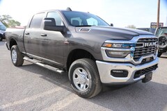 2025 Ram 3500 TRADESMAN CREW CAB 4X4 6'4 BOX Pickup