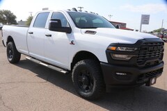 2026 Ram 3500 TRADESMAN CREW CAB 4X4 8' BOX Pickup