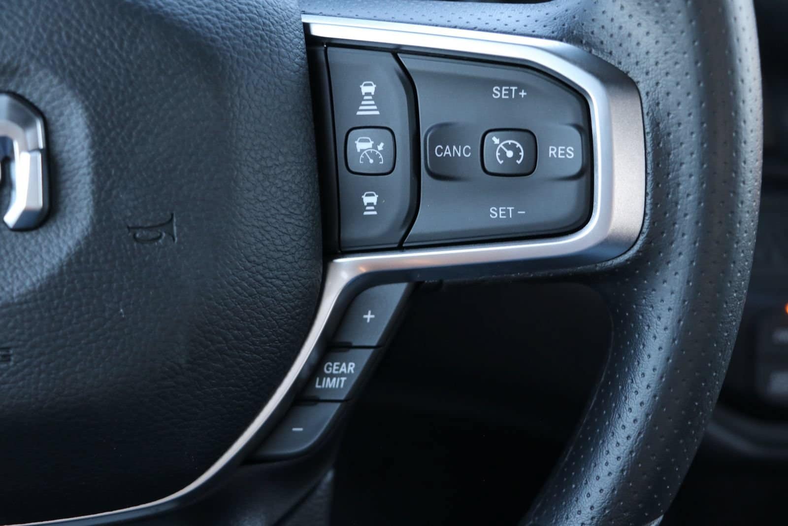 2025 RAM 2500 Tradesman - Photo 21