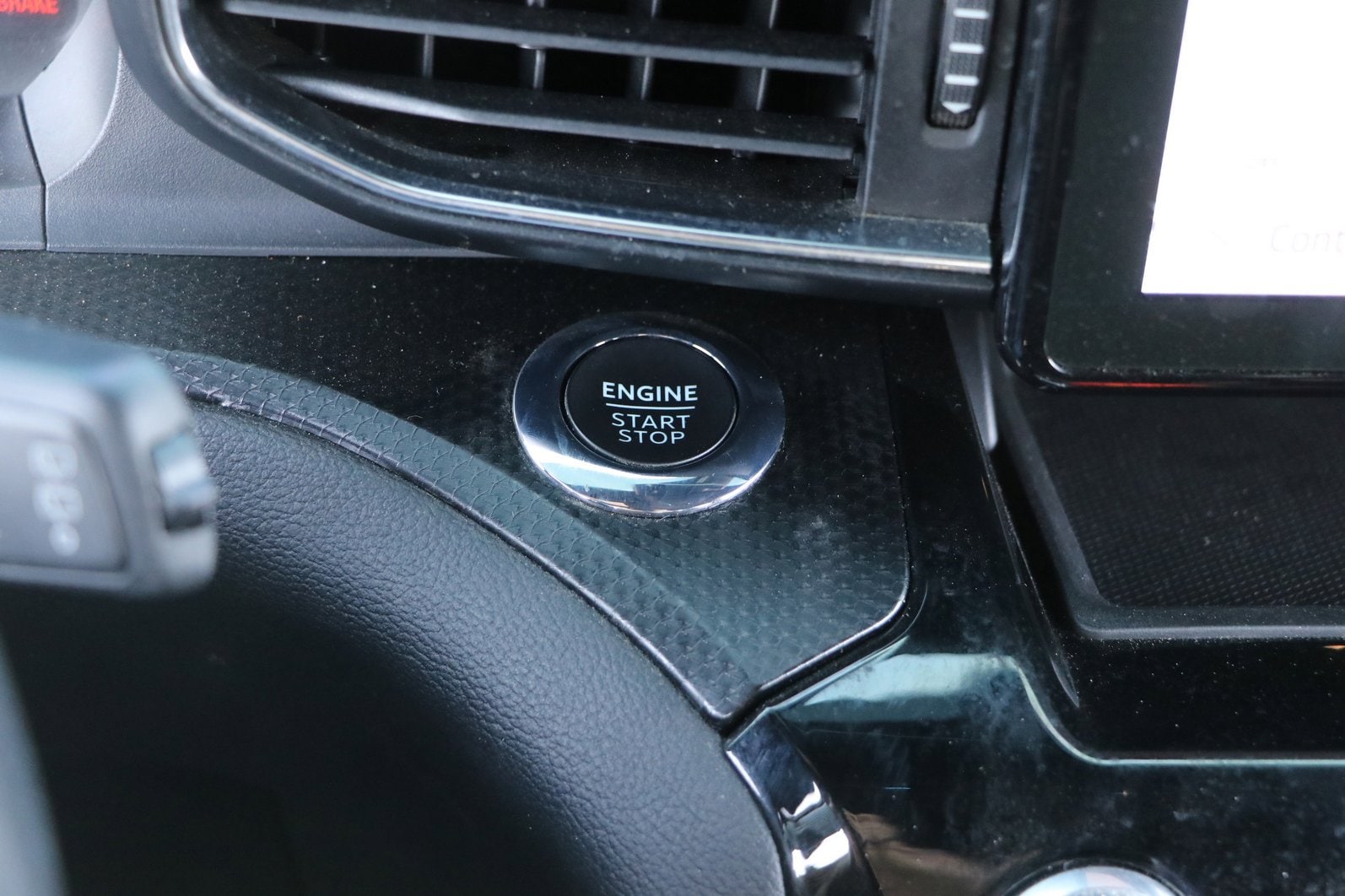 2022 Ford Explorer ST - Photo 27