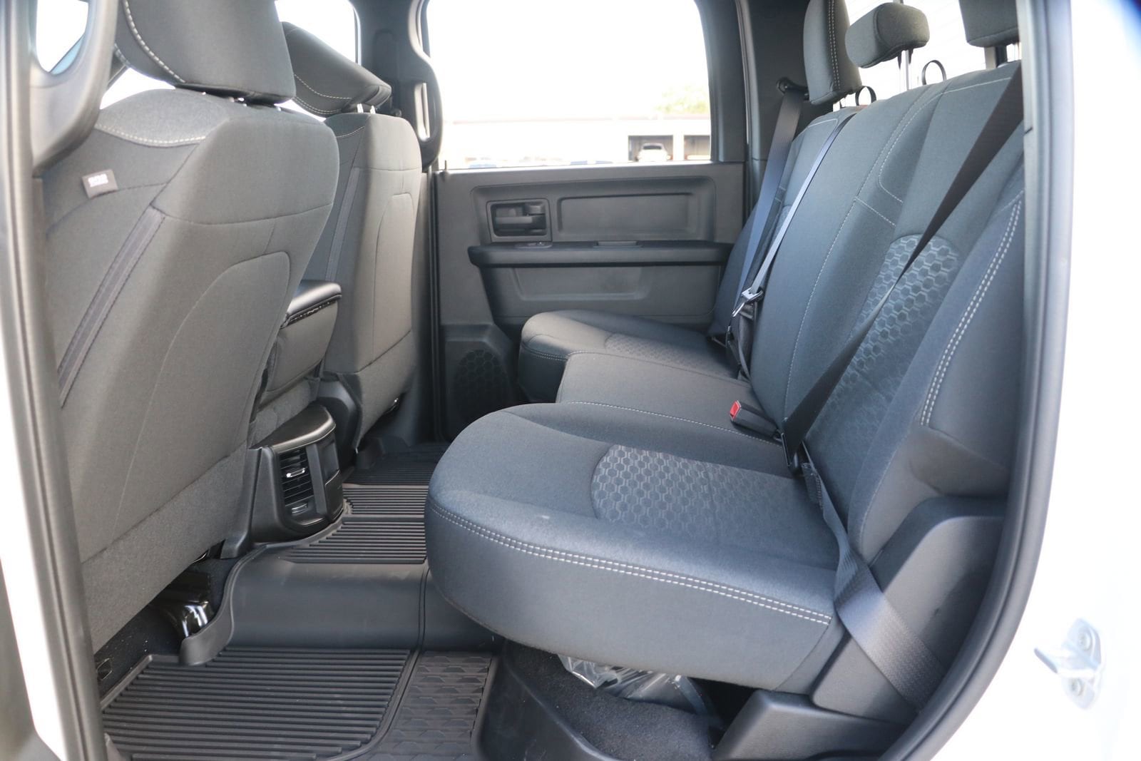 2026 RAM 2500 Tradesman - Photo 30