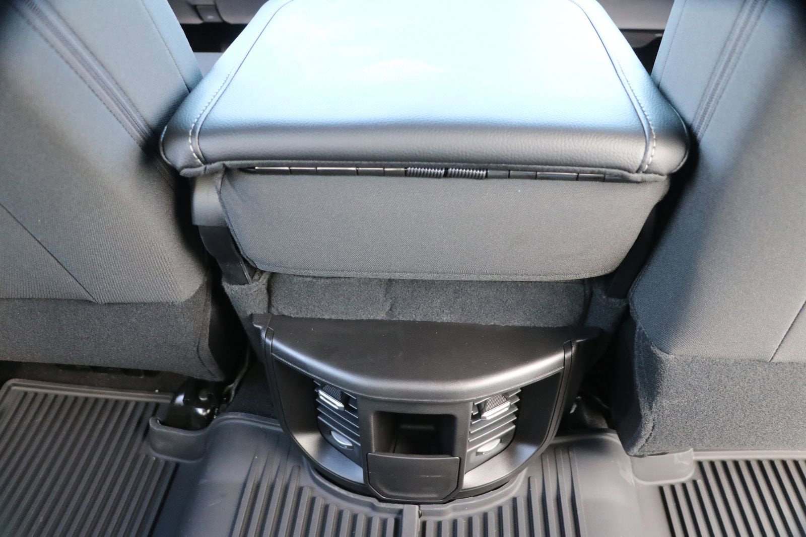 2026 RAM 2500 Tradesman - Photo 33