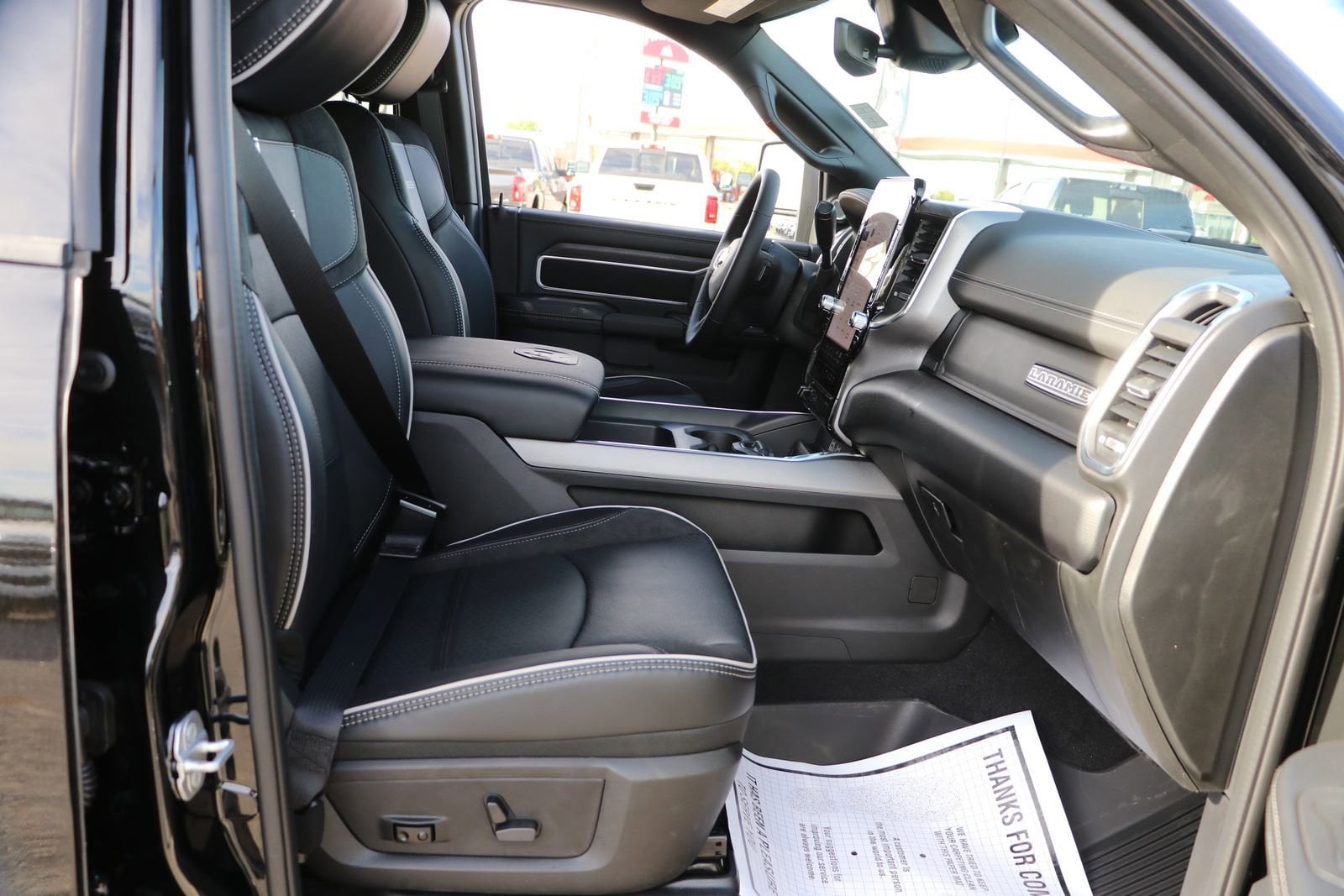 2025 RAM 2500 Laramie - Photo 35
