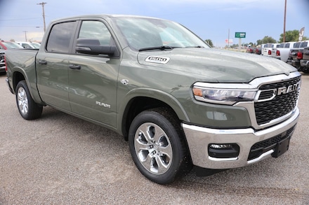 2026 Ram 1500 LONE STAR CREW CAB 4X4 5'7 BOX Pickup