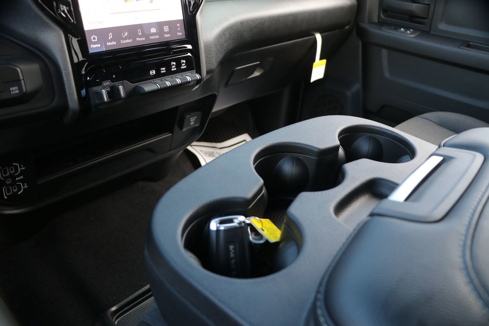 2026 RAM 2500 Tradesman - Photo 27