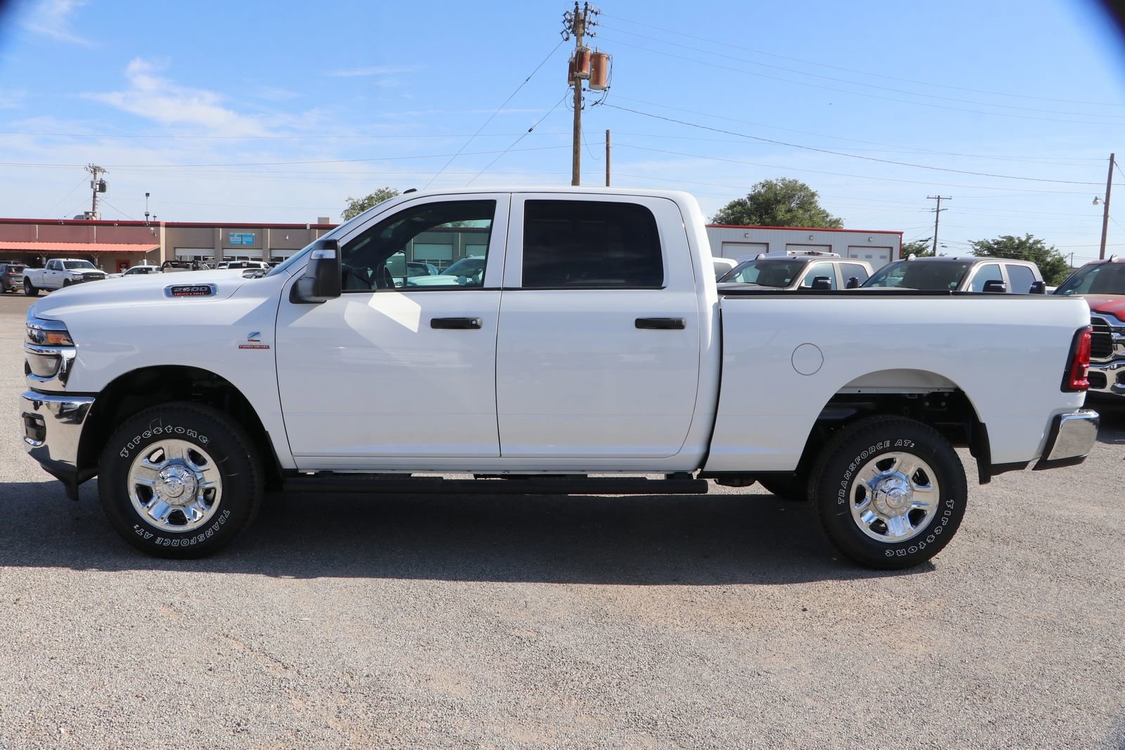 2025 RAM 2500 Tradesman - Photo 6