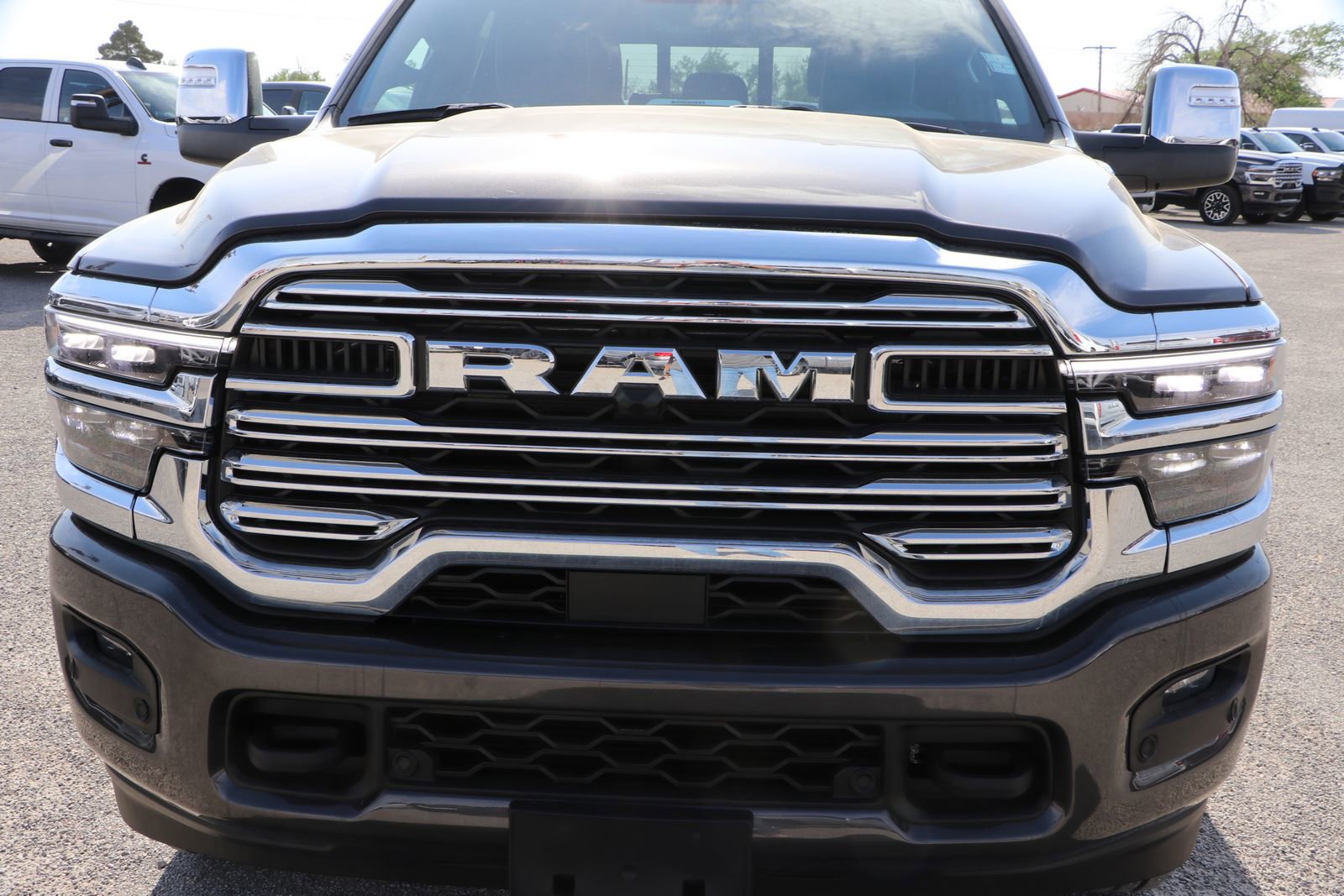 2025 Ram 2500 Laramie photo 2