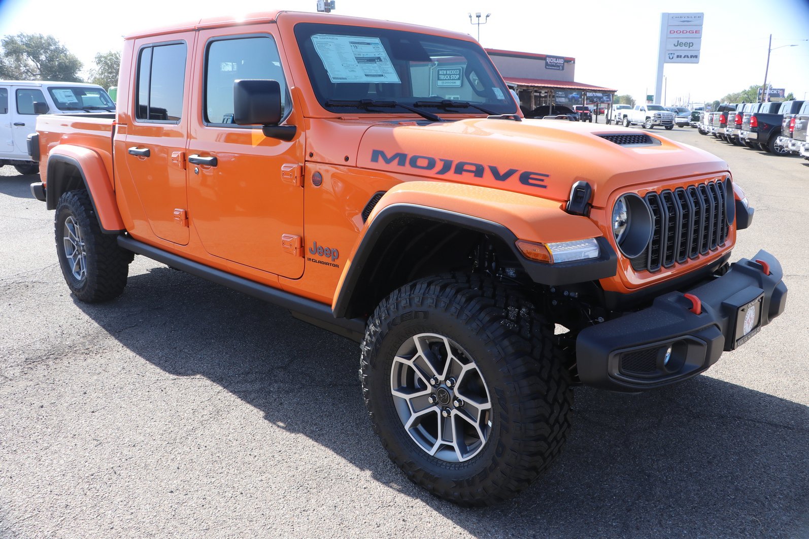 2026 Jeep Gladiator MOJAVE 4X4 Pickup