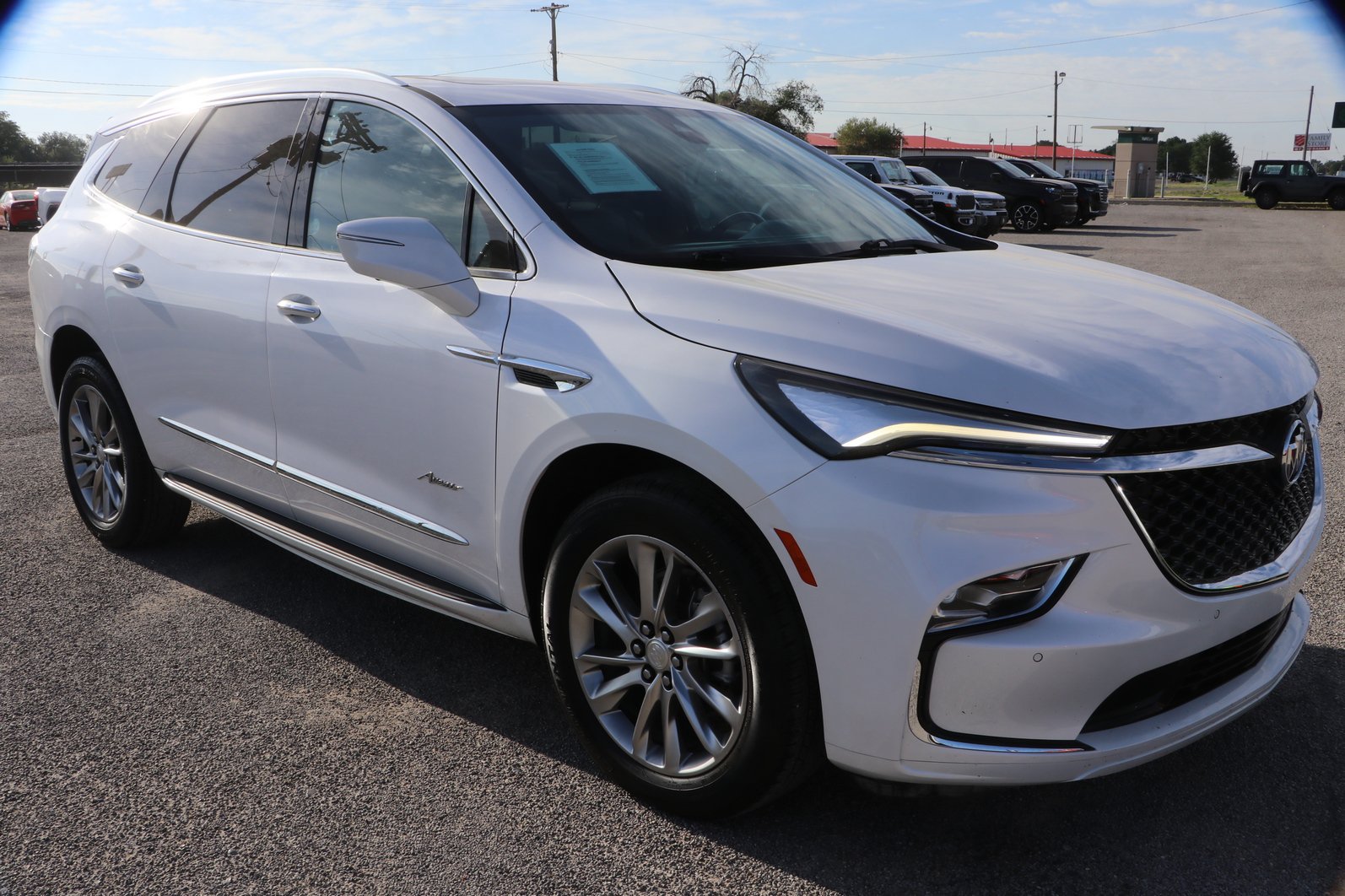 2022 Buick Enclave Avenir AWD's photo