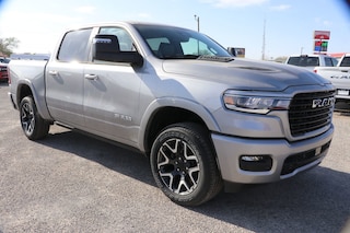 2025 Ram 1500 LARAMIE CREW CAB 4X4 5'7 BOX Pickup
