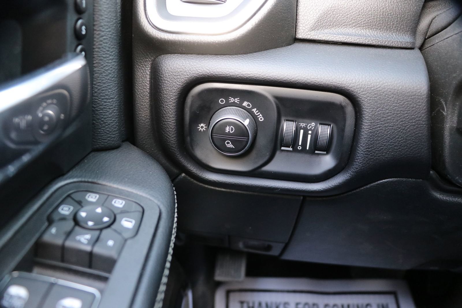 2025 RAM 2500 Laramie - Photo 14