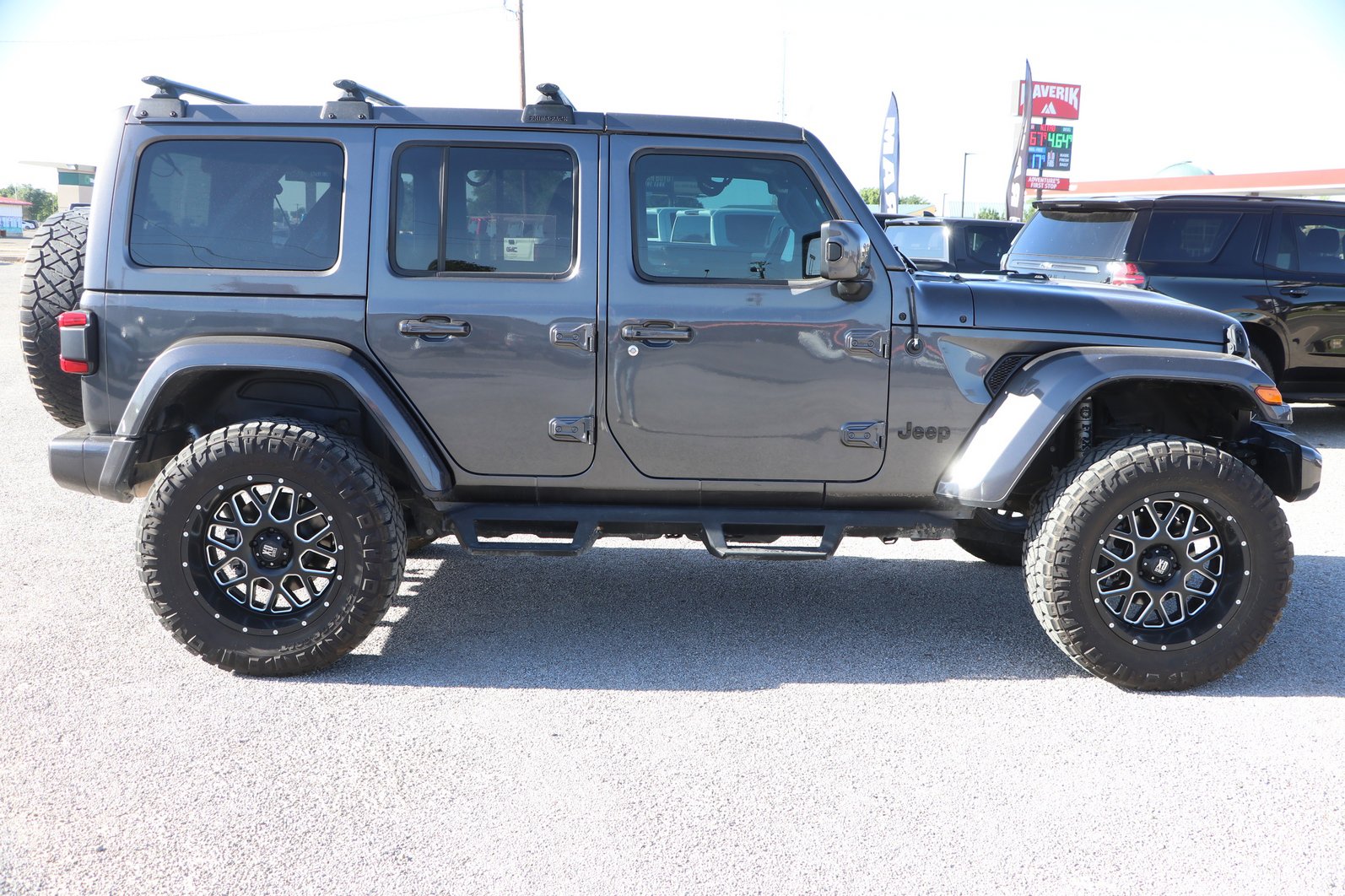2020 Jeep Wrangler Unlimited High Altitude - Photo 10