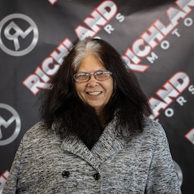 Staff member Kimberly Talbert from ID_37b441789477