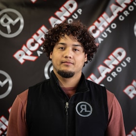 Staff member Anthony Farjardo from ID_ffa4eebfae15