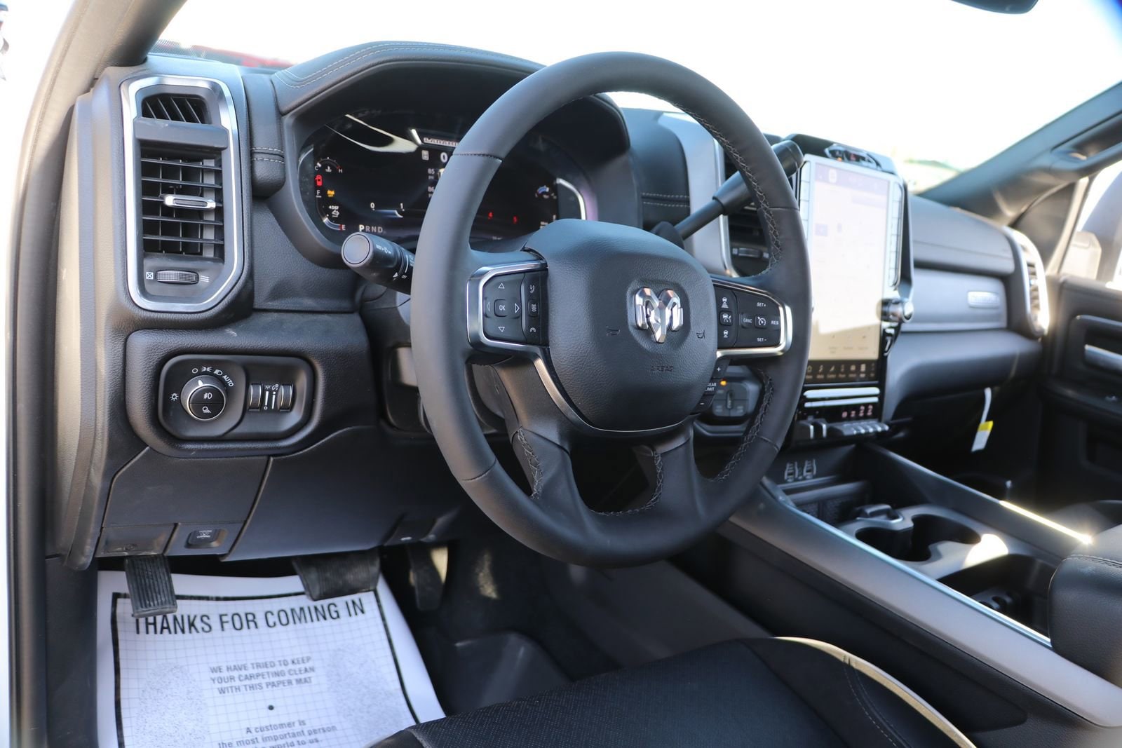 2025 RAM 2500 Laramie - Photo 17