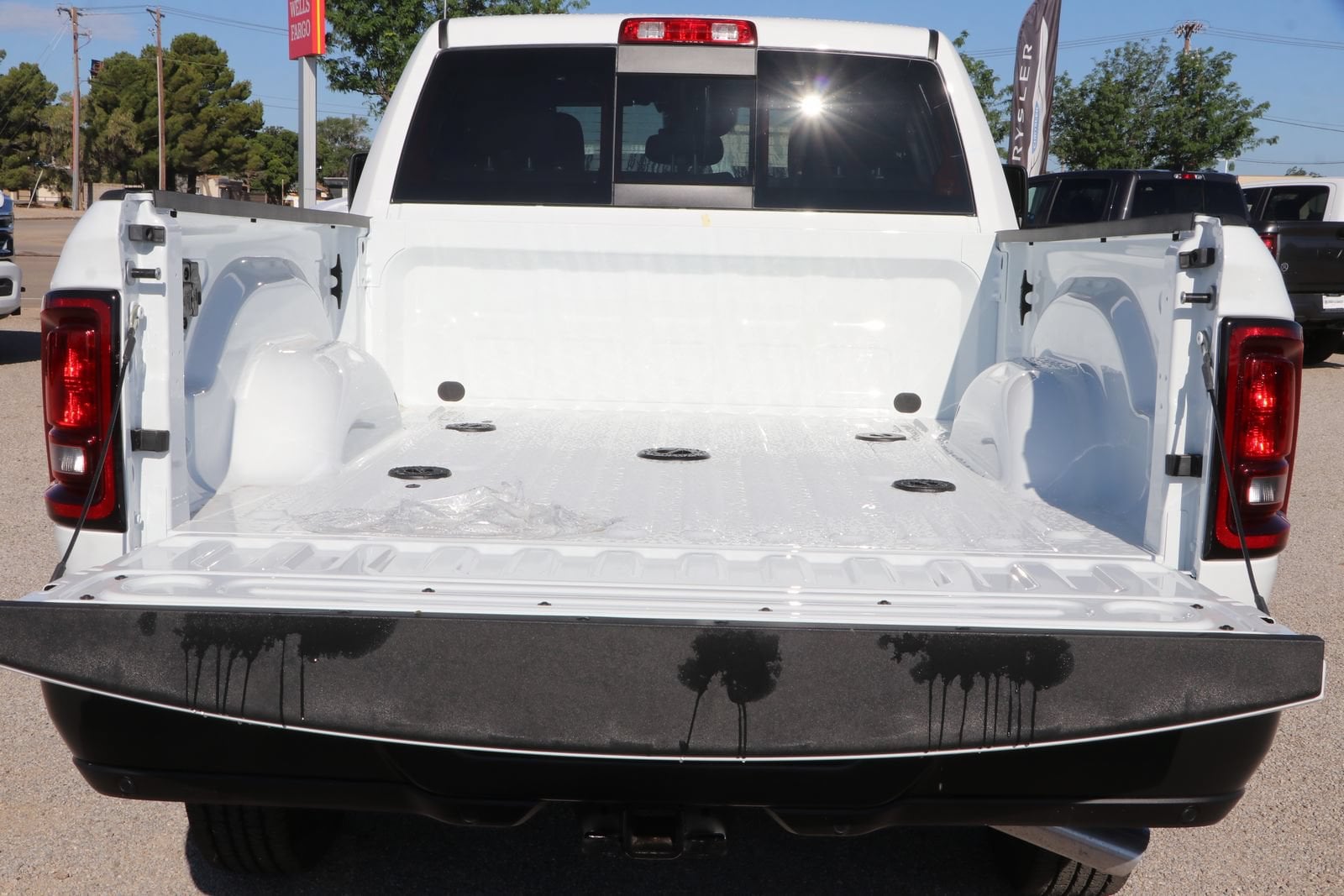 2025 RAM 2500 Tradesman - Photo 31