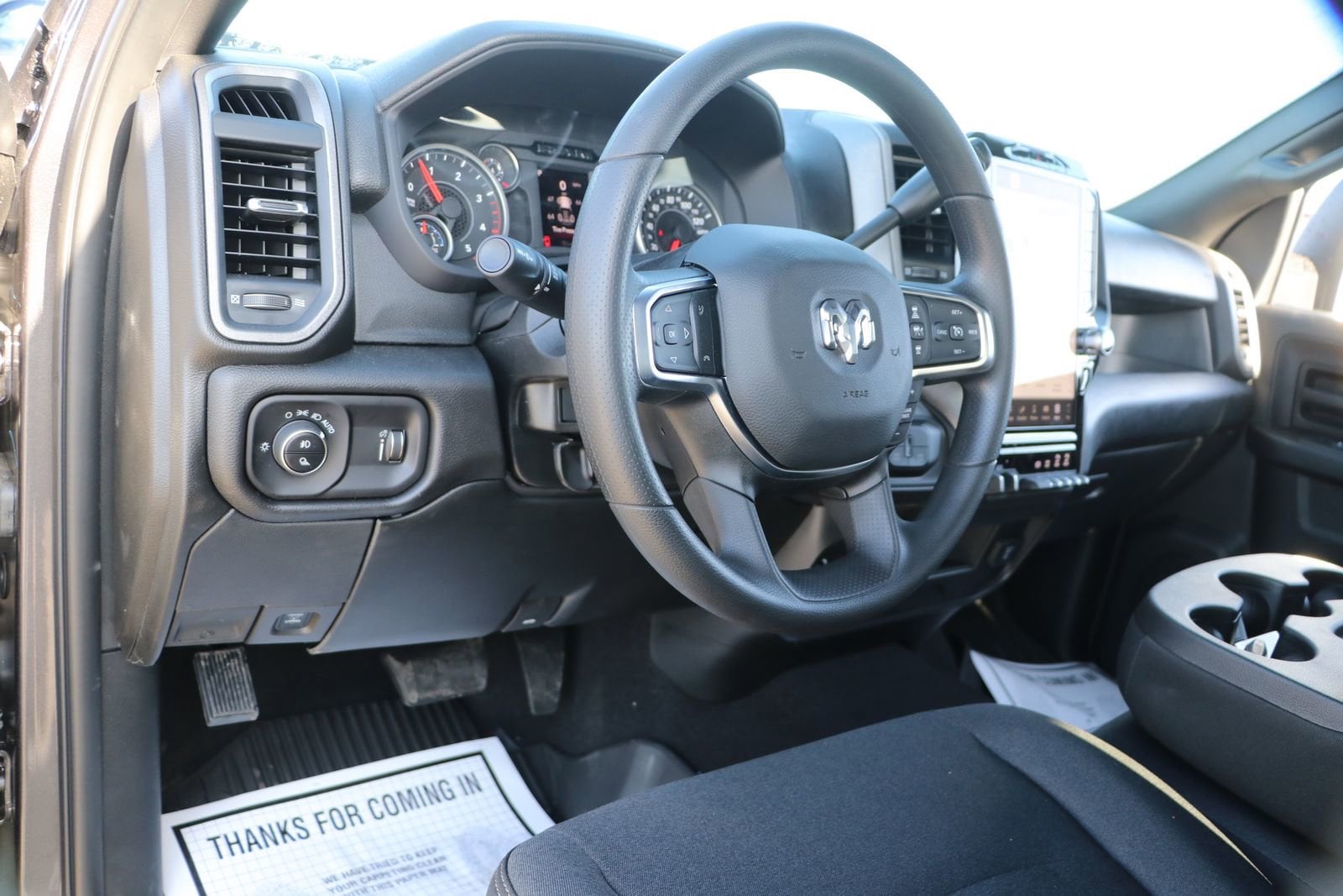 2025 RAM 2500 Tradesman - Photo 17