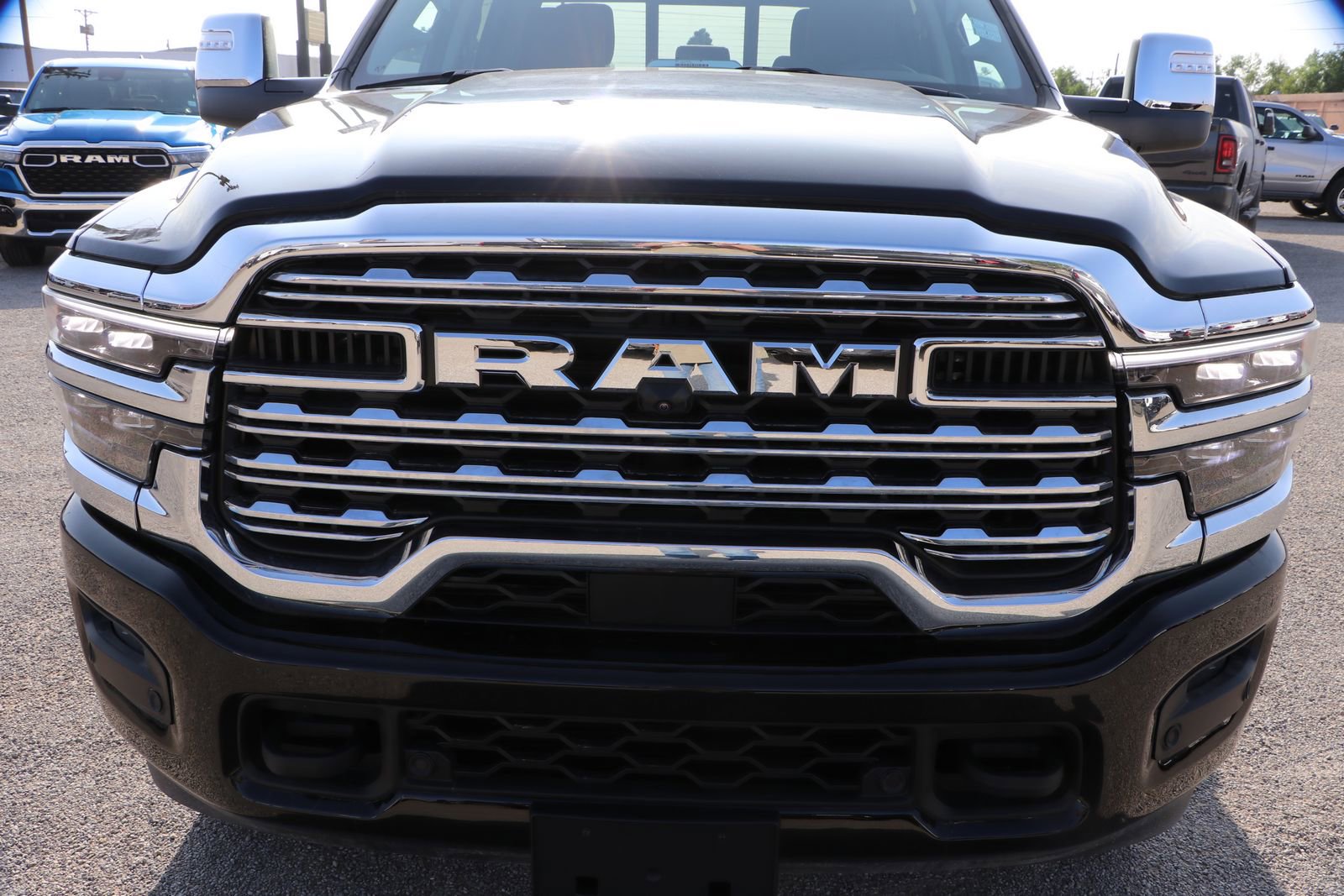 2025 Ram 2500 Limited photo 2