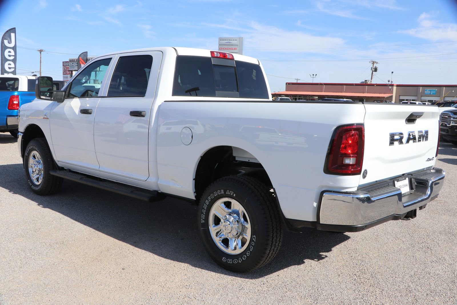 2025 RAM 2500 Tradesman - Photo 7