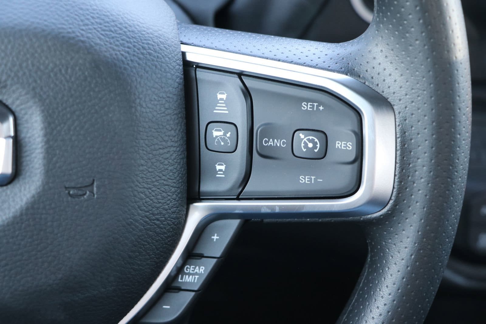 2025 RAM 2500 Tradesman - Photo 19