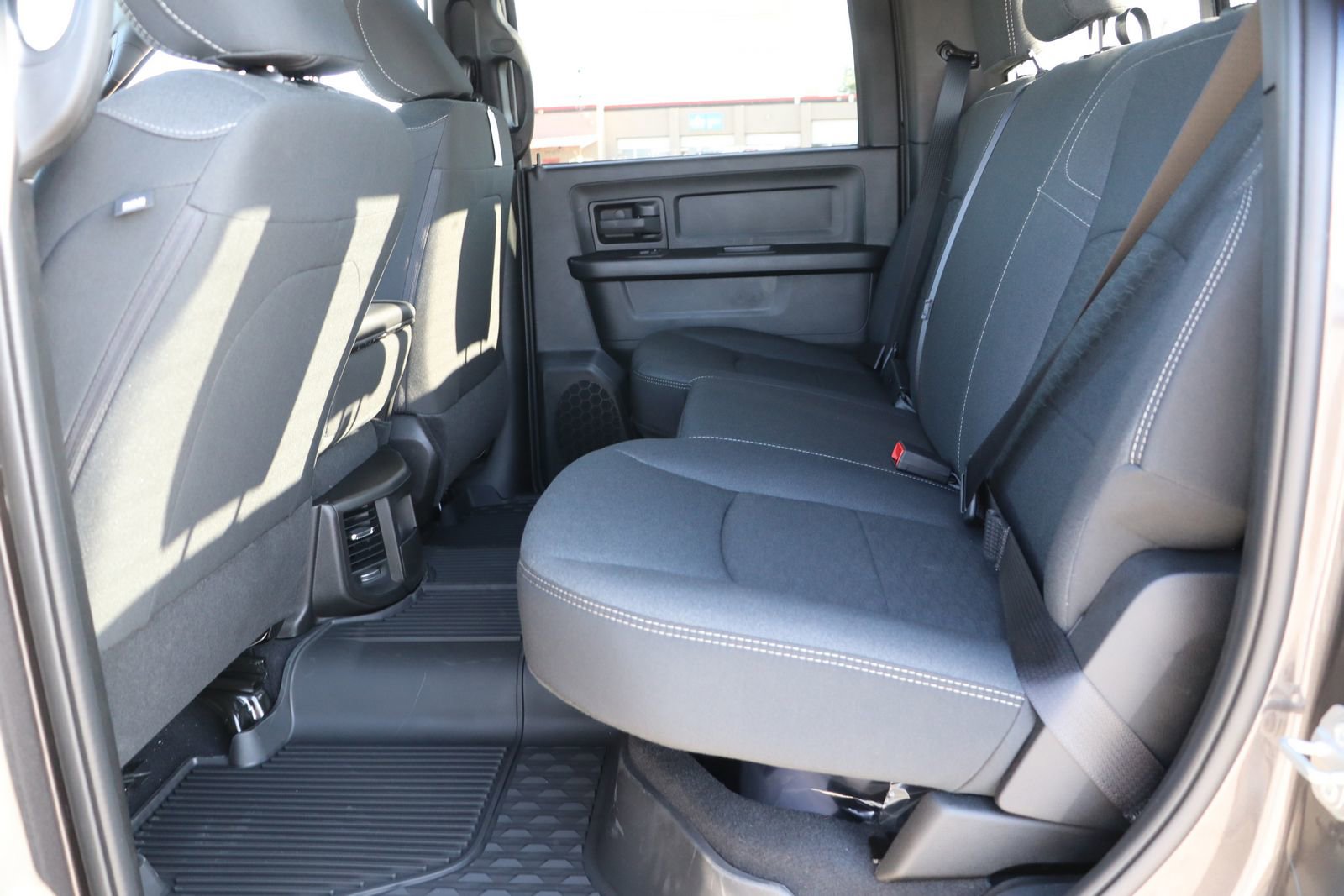 2025 RAM 2500 Tradesman - Photo 30