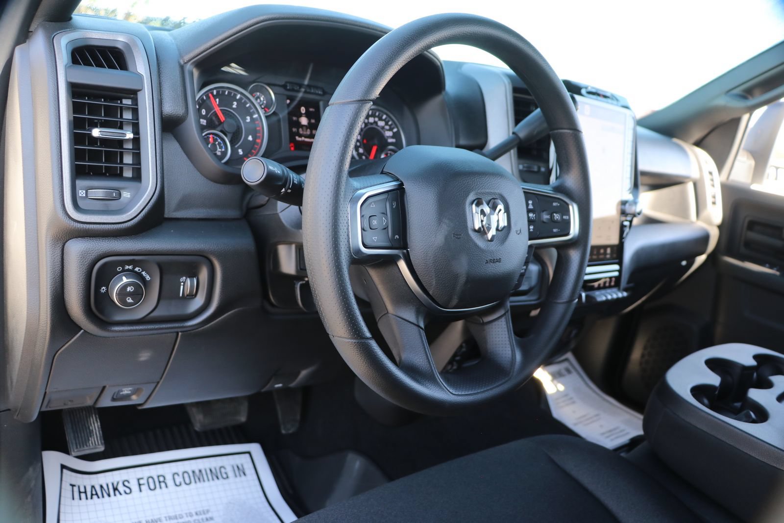 2025 RAM 2500 Tradesman - Photo 17