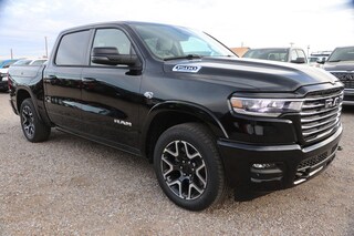 2026 Ram 1500 LARAMIE CREW CAB 4X4 5'7 BOX Pickup
