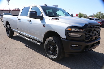 2026 Ram 2500 TRADESMAN CREW CAB 4X4 8' BOX Pickup