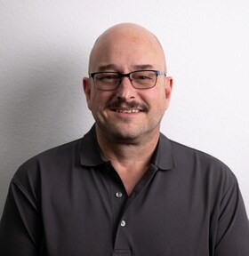 Staff member Craig Lysak from ID_f623b5e0b415