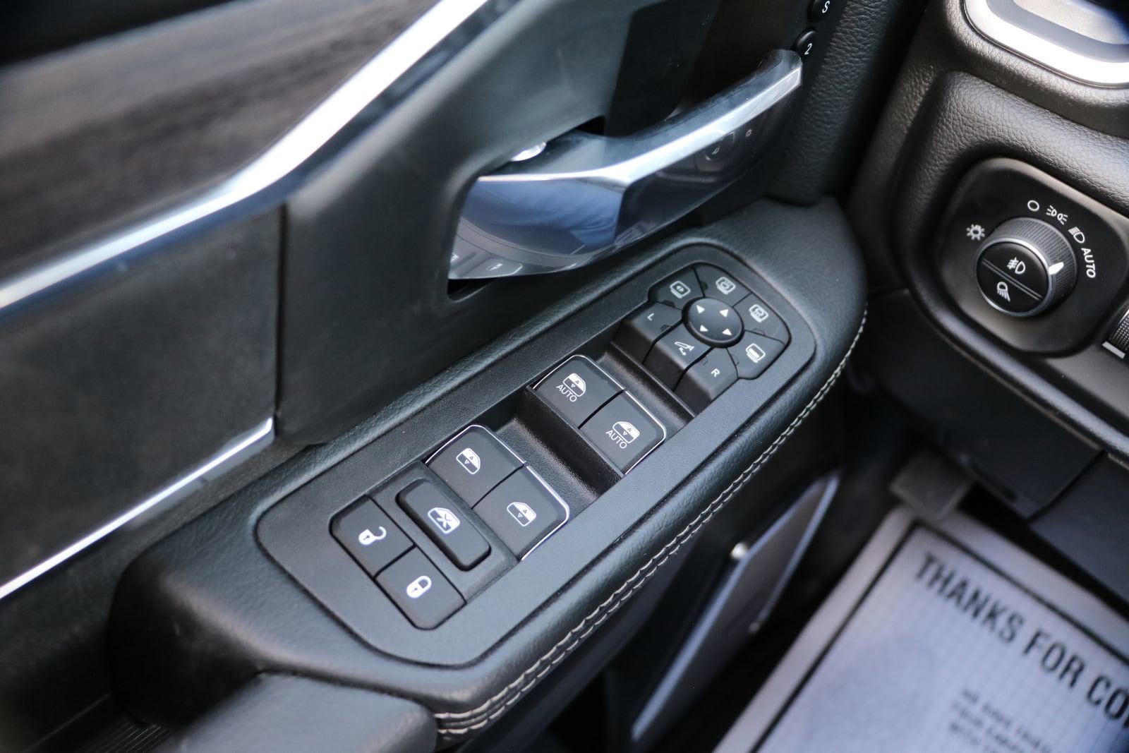 2025 RAM 2500 Laramie - Photo 13