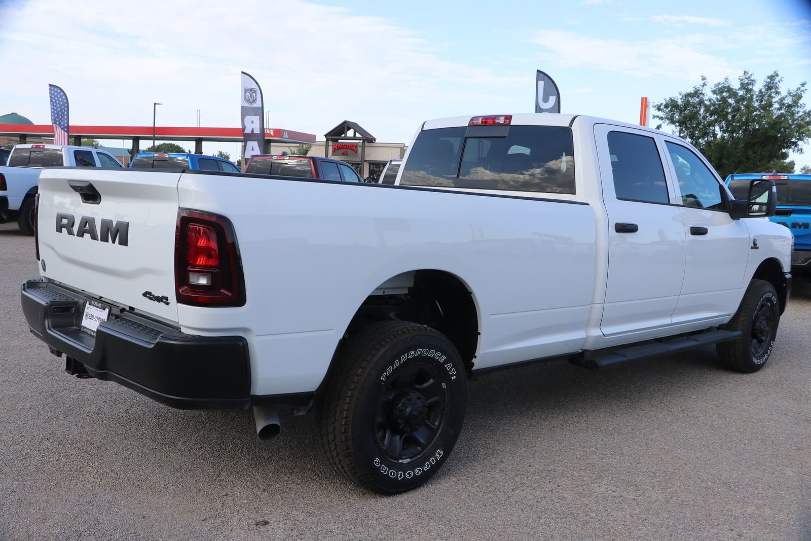 2026 RAM 2500 Tradesman - Photo 9