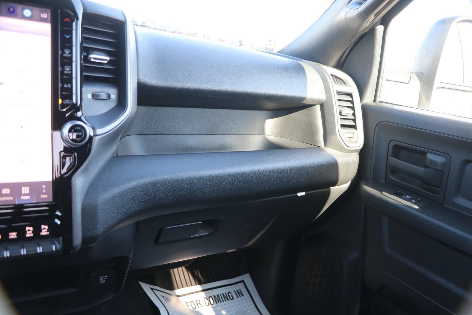 2025 RAM 2500 Tradesman - Photo 29