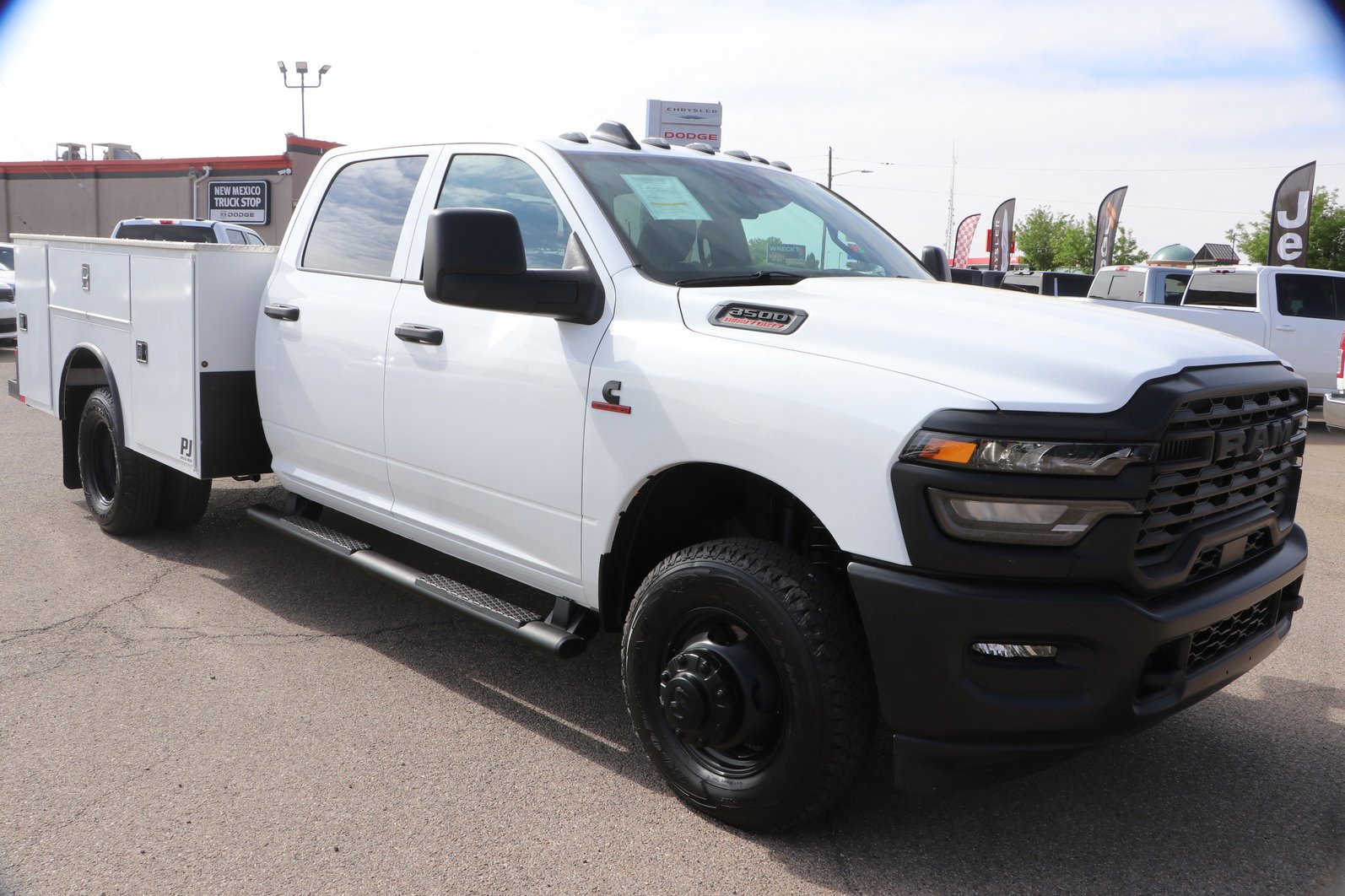 2026 RAM 3500 Tradesman 4X4 Crew Cab's photo