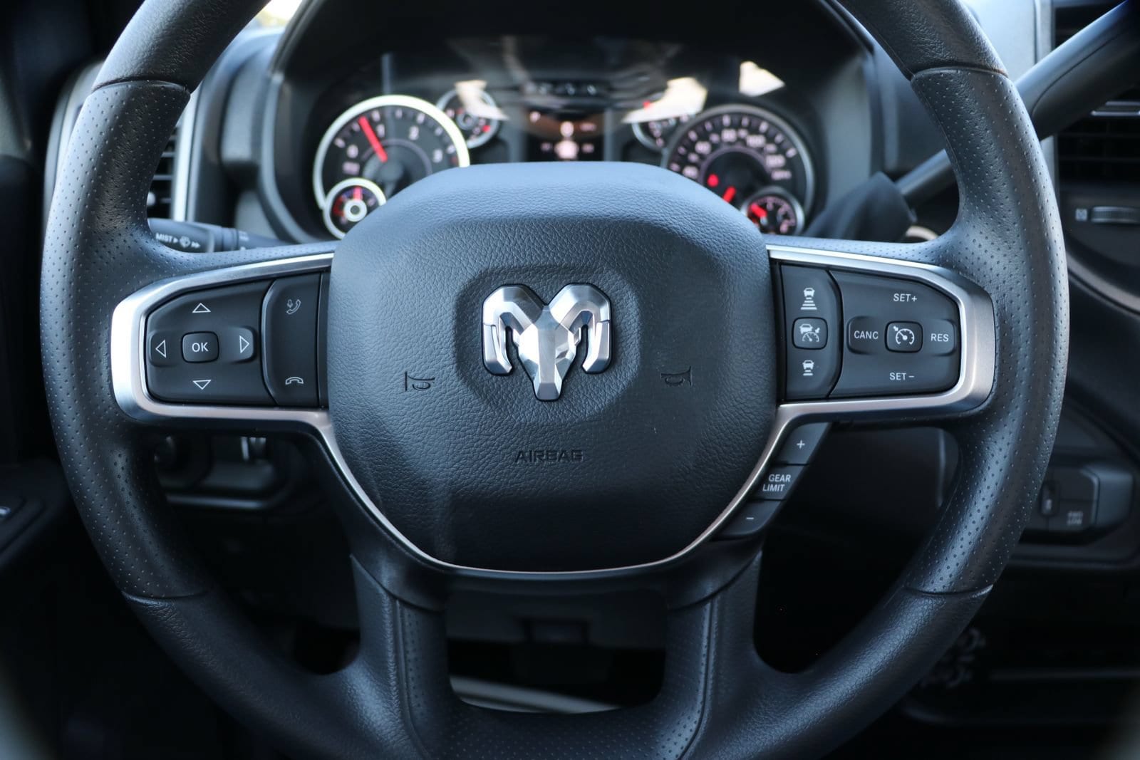 2025 RAM 2500 Tradesman - Photo 19