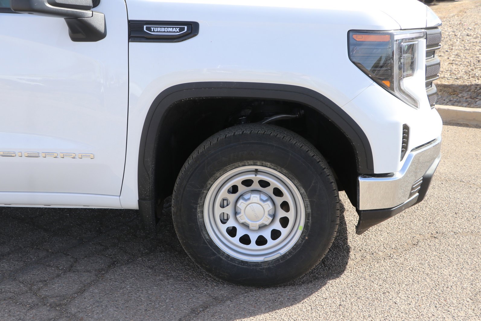 2026 GMC Sierra 1500 Pro - Photo 11