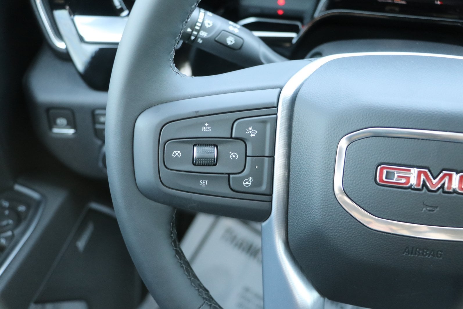 2026 GMC Sierra 2500HD SLT - Photo 18