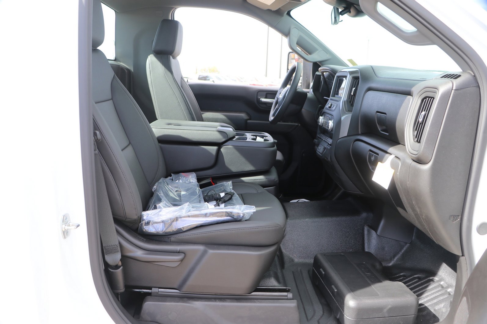 2026 GMC Sierra 2500HD Pro - Photo 26