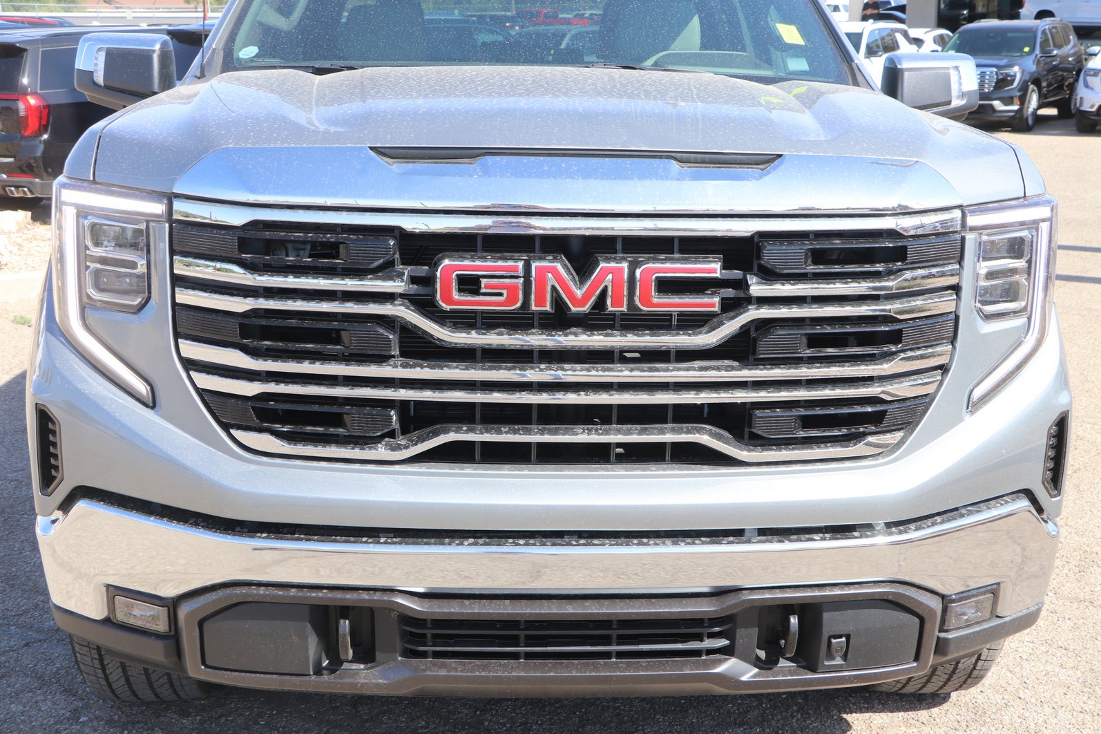 2026 GMC Sierra 1500 SLT - Photo 2