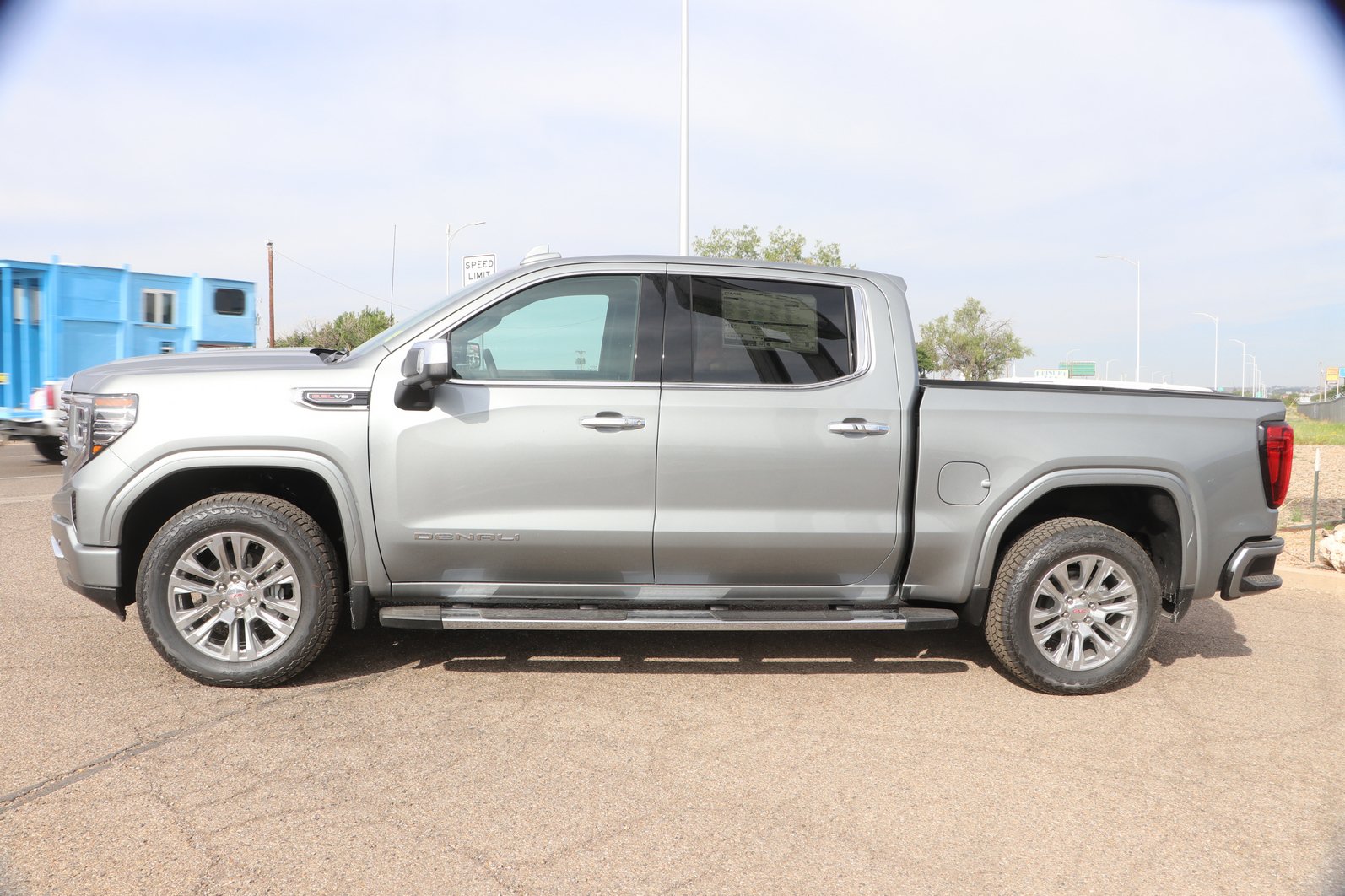 2026 GMC Sierra 1500 Denali - Photo 6