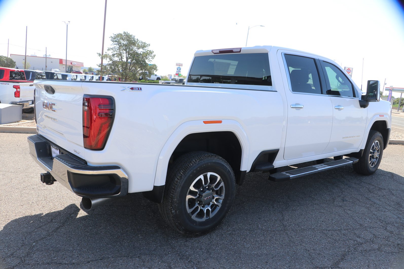 2026 GMC Sierra 2500HD SLT - Photo 7