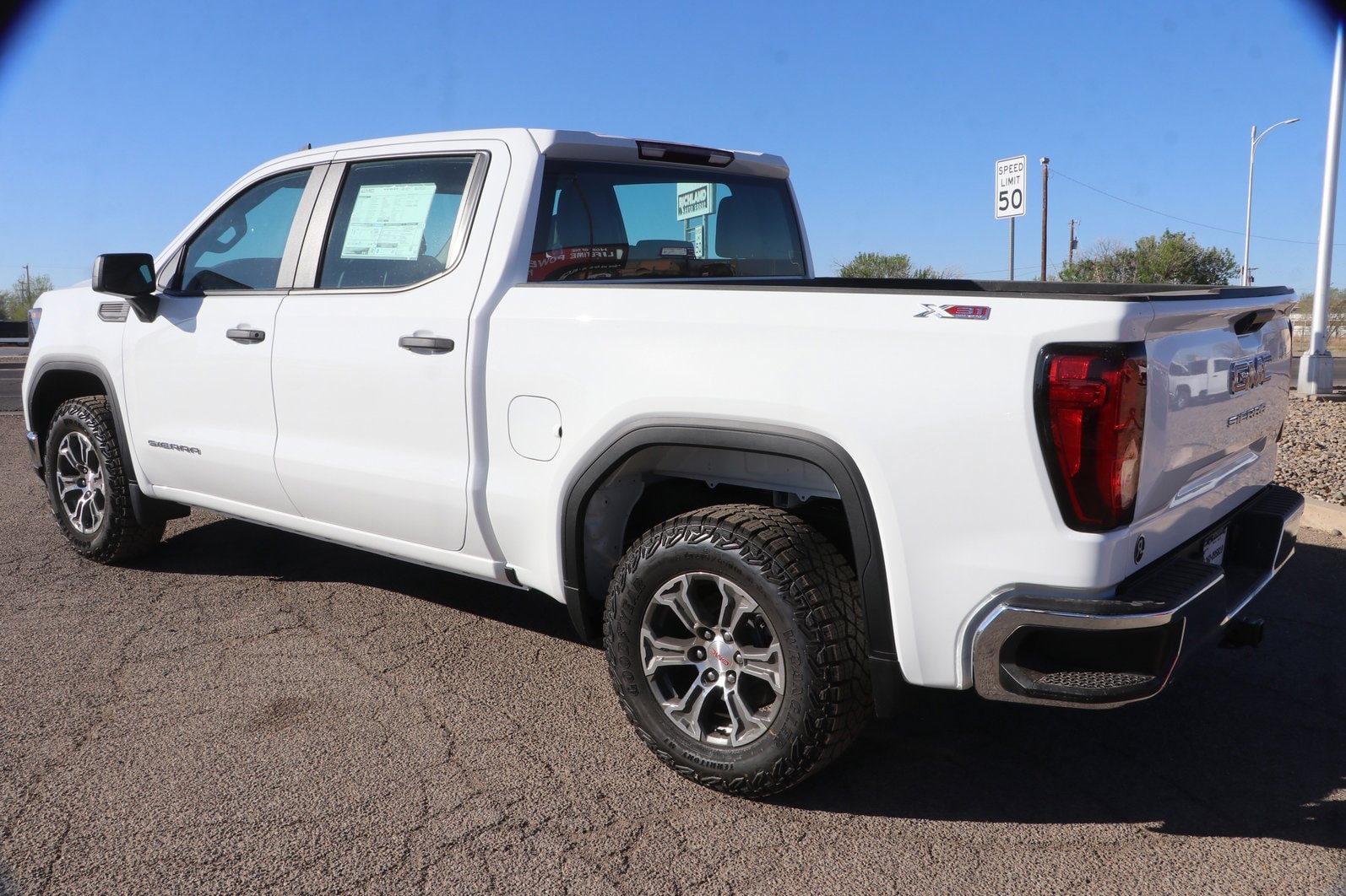 2026 GMC Sierra 1500 Pro - Photo 7