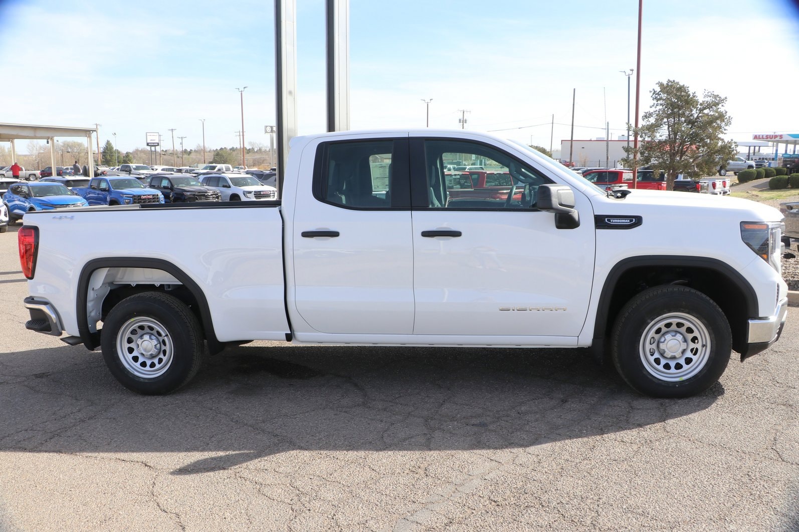 2026 GMC Sierra 1500 Pro - Photo 10